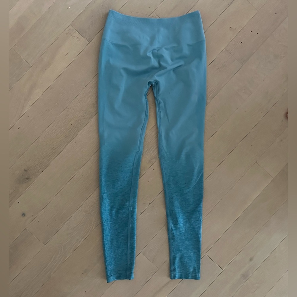 Alphalete blue seamless leggings